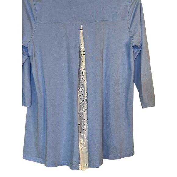 J. Jill Women's Pleat-Back Eyelet Cotton Modal V-Neck Pullover Top Size M Blue - Picture 7 of 9